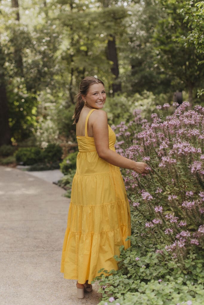 dixon gardens and galleries senior pictures